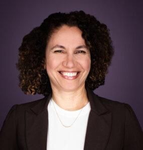 Headshot of Luisa Avilés