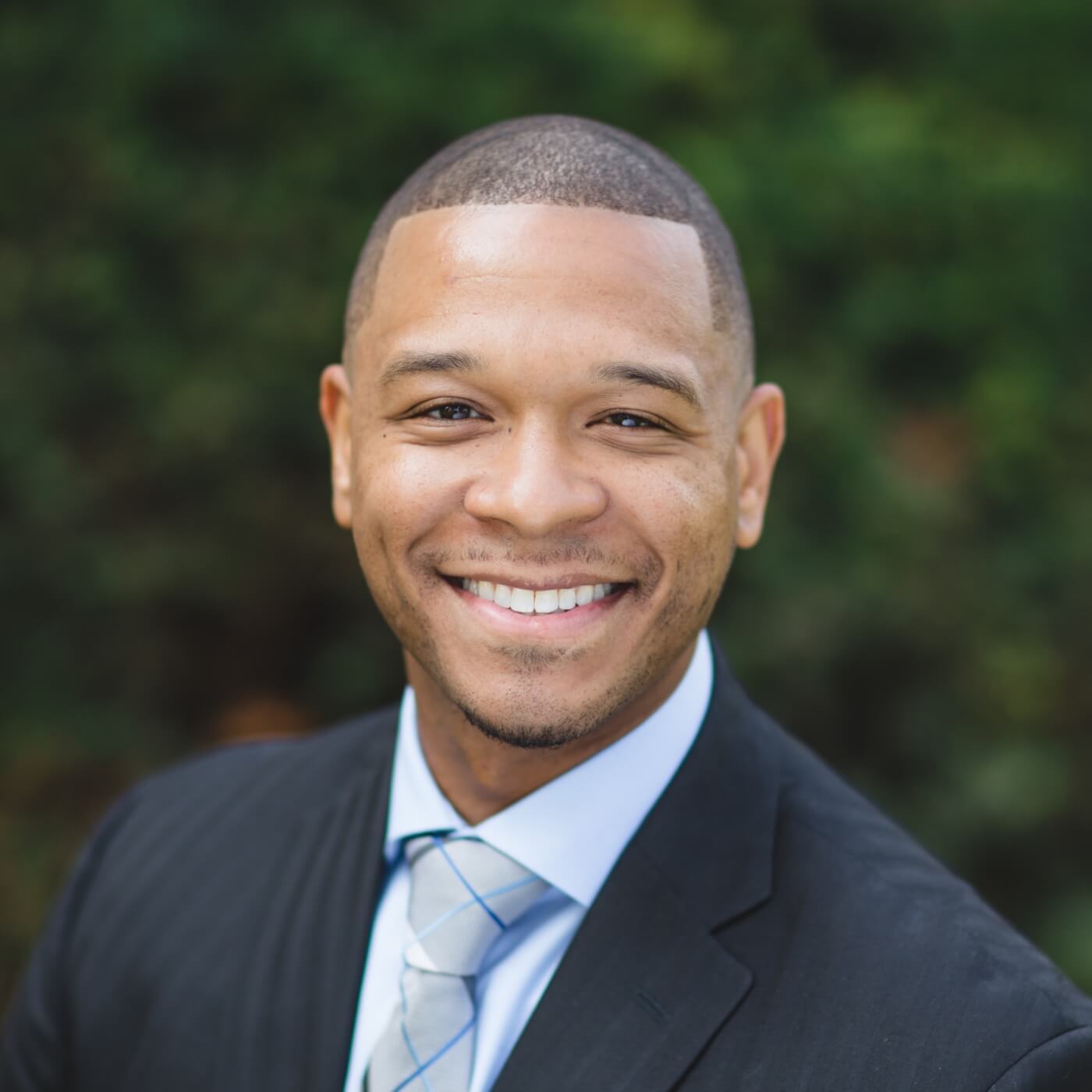 Headshot of Dr. Michael Beverly Jr.