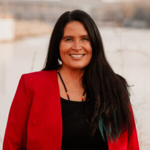 Shelley Buck bio photo