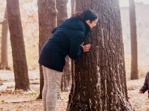 How to practice social distance with kids in tow from Tinkergarten
